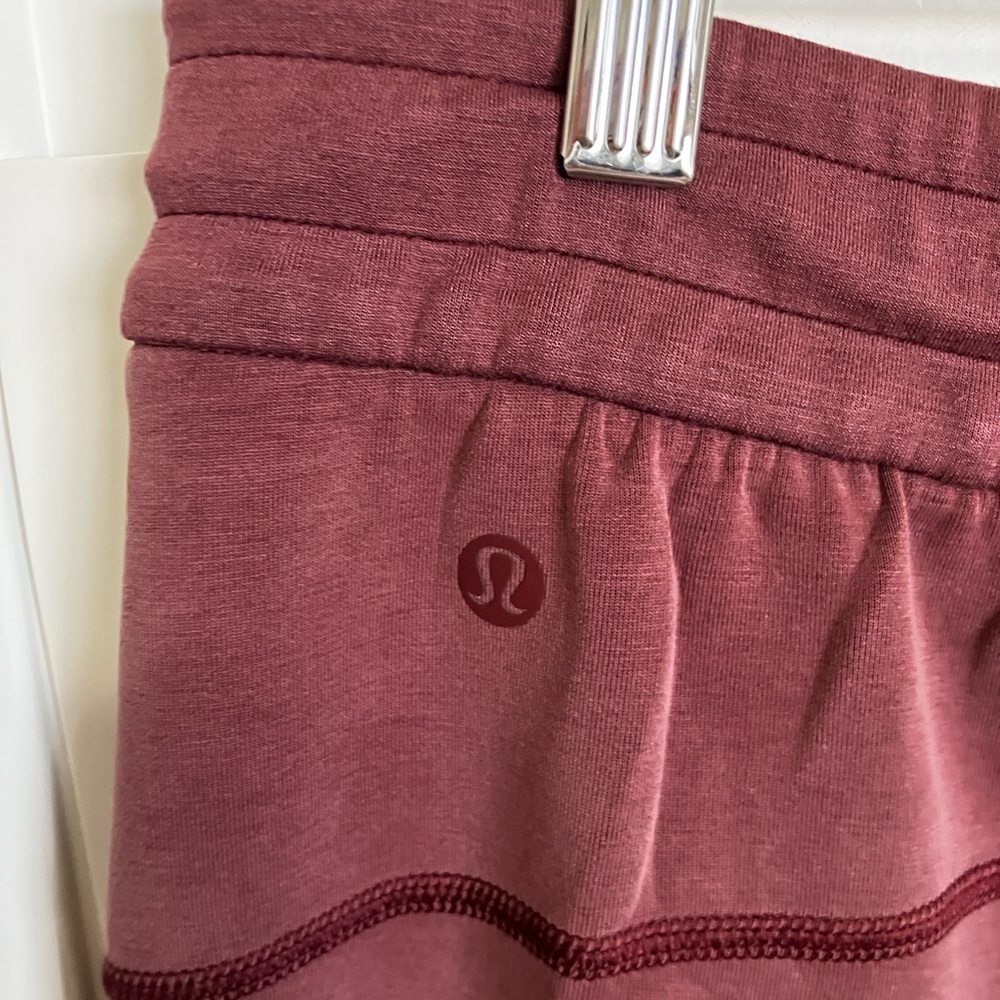 Lululemon Athletics Women’s Brushed Softstreme HR Slim-Leg Pant 31” - Picture 4 of 6